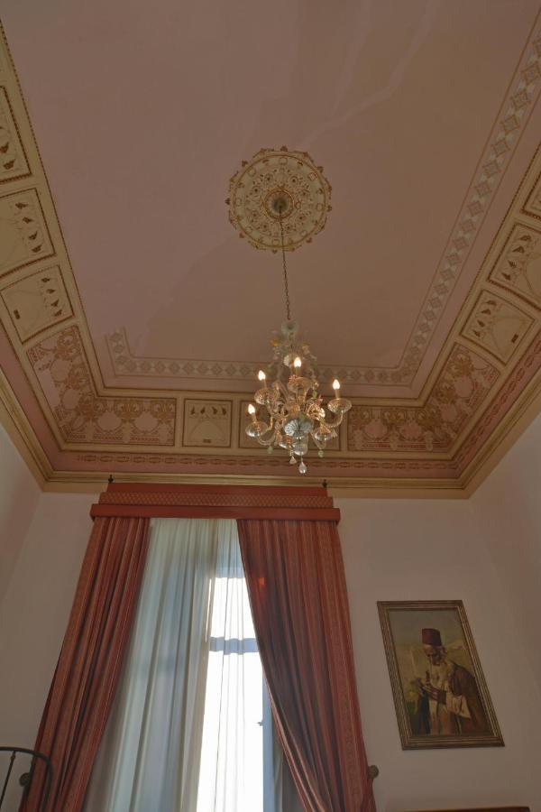 B&B Di Charme Camelie Palazzo Nicotra Riposto Exterior foto
